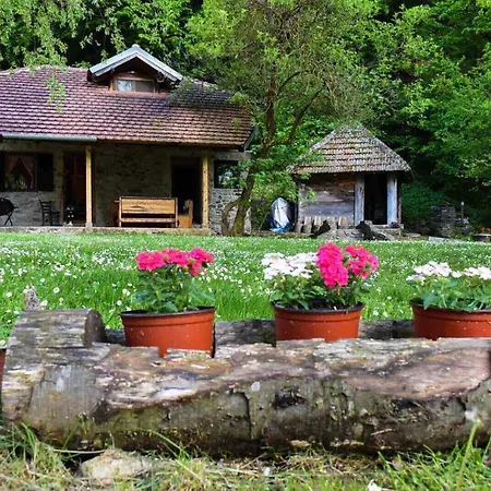 Kuca Za Odmor Todorovica Mlin Vikendica *