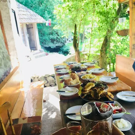 Kuca Za Odmor Todorovica Mlin Vikendica Gornji Milanovac